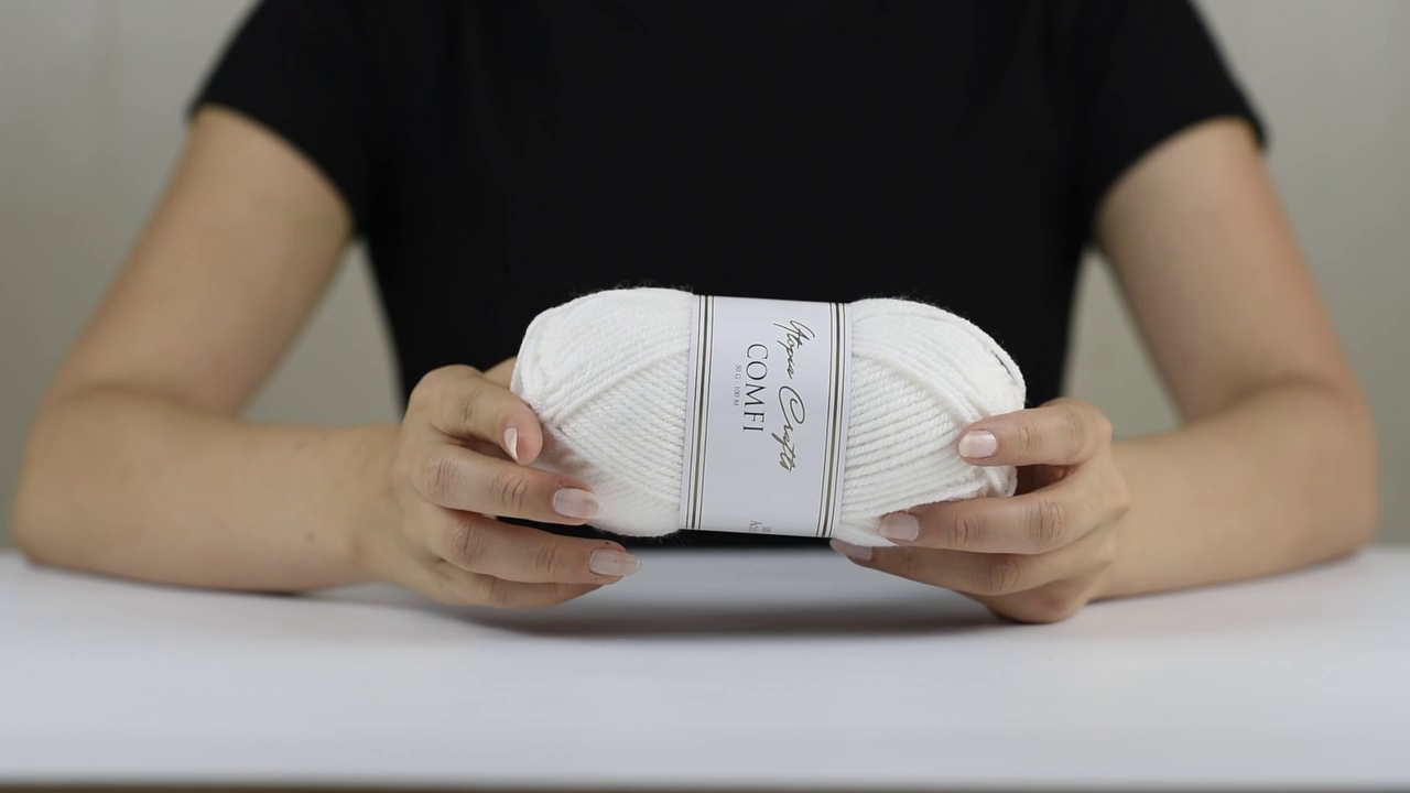 Comfi – Bulky Aran Weight Yarn (50g / 100m) for Cozy Knits