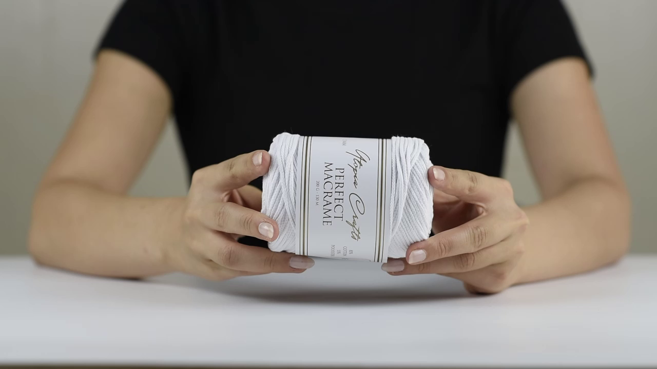 Perfect Macrame – Chunky Cotton Cord for Wall Hangings & Decor (200g / 130m)